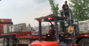 临汾 黄金麻冰裂纹，地铺石装车