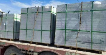 临汾 芝麻白花岗岩地铺石装车日常