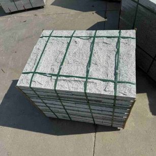 临汾 白麻花岗岩石材自然面蘑菇石成品