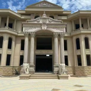 临汾 黄金麻别墅外墙干挂，大柱，大象，蘑菇石，雕花板