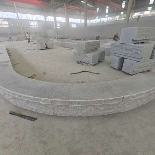 临汾 芝麻白异形坐凳，自然面光面弧形加工