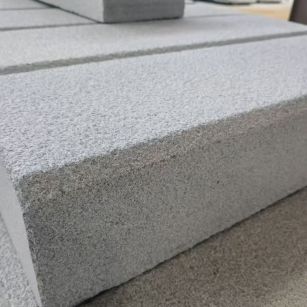 临汾 芝麻灰荔枝面路沿石