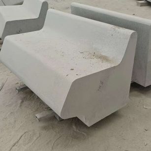 临汾 芝麻白花岗岩异形坐凳，石凳