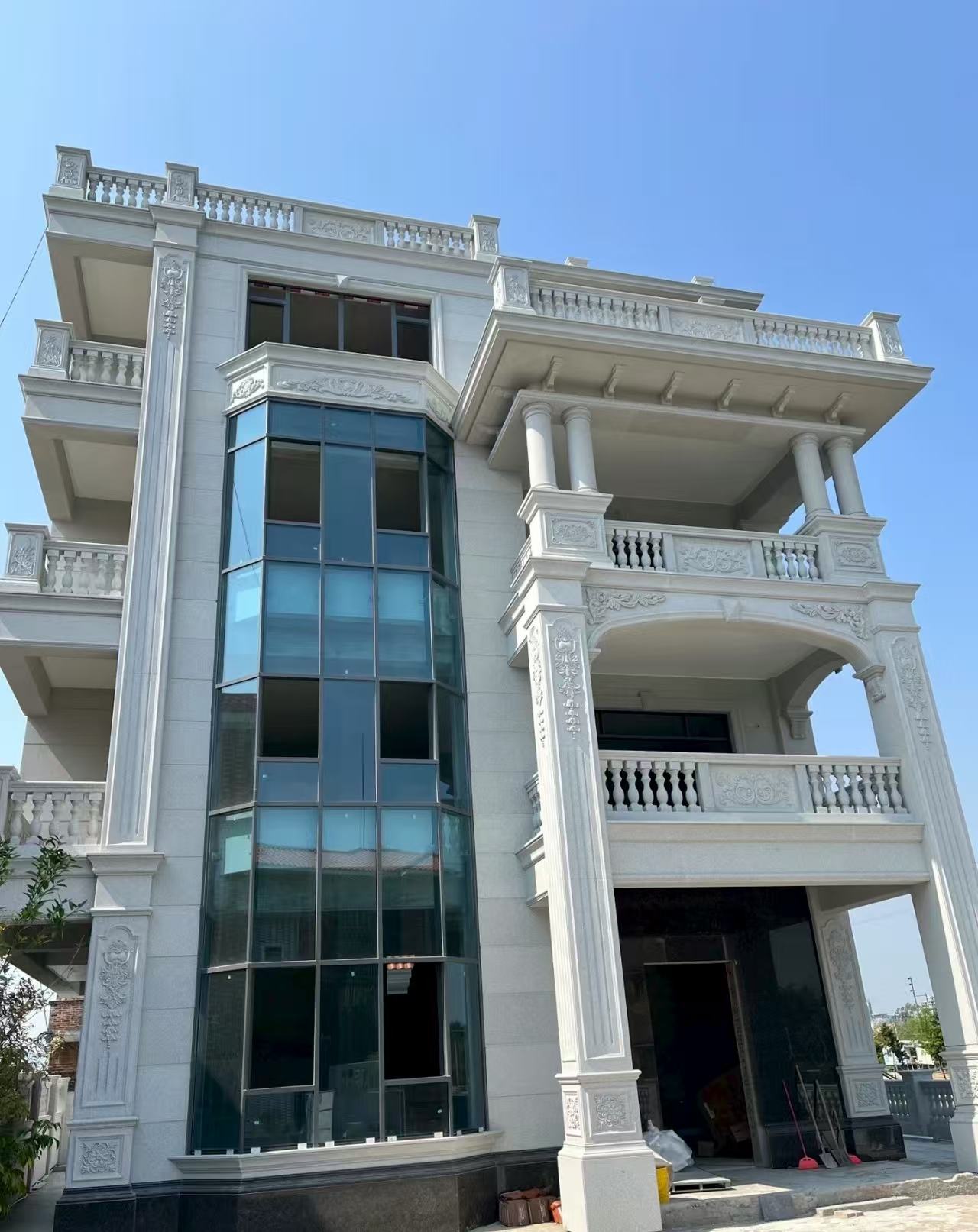 临汾 白麻花岗岩别墅外墙干挂效果展示