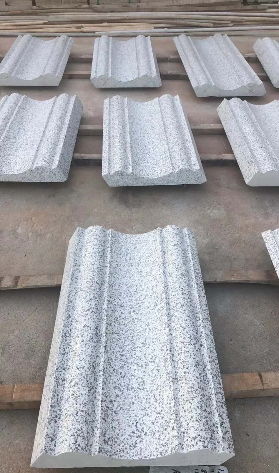 临汾 白麻花岗岩光面别墅线条