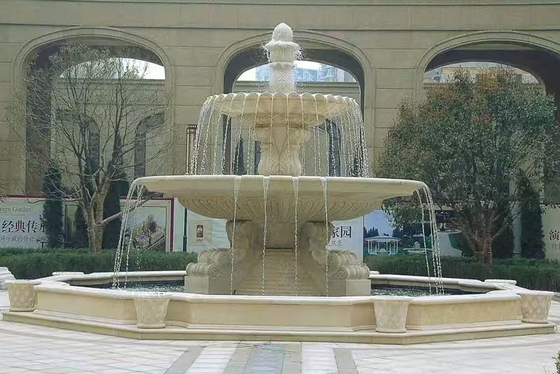 临汾 黄金麻花岗岩异型加工——户外庭院石雕流水喷泉