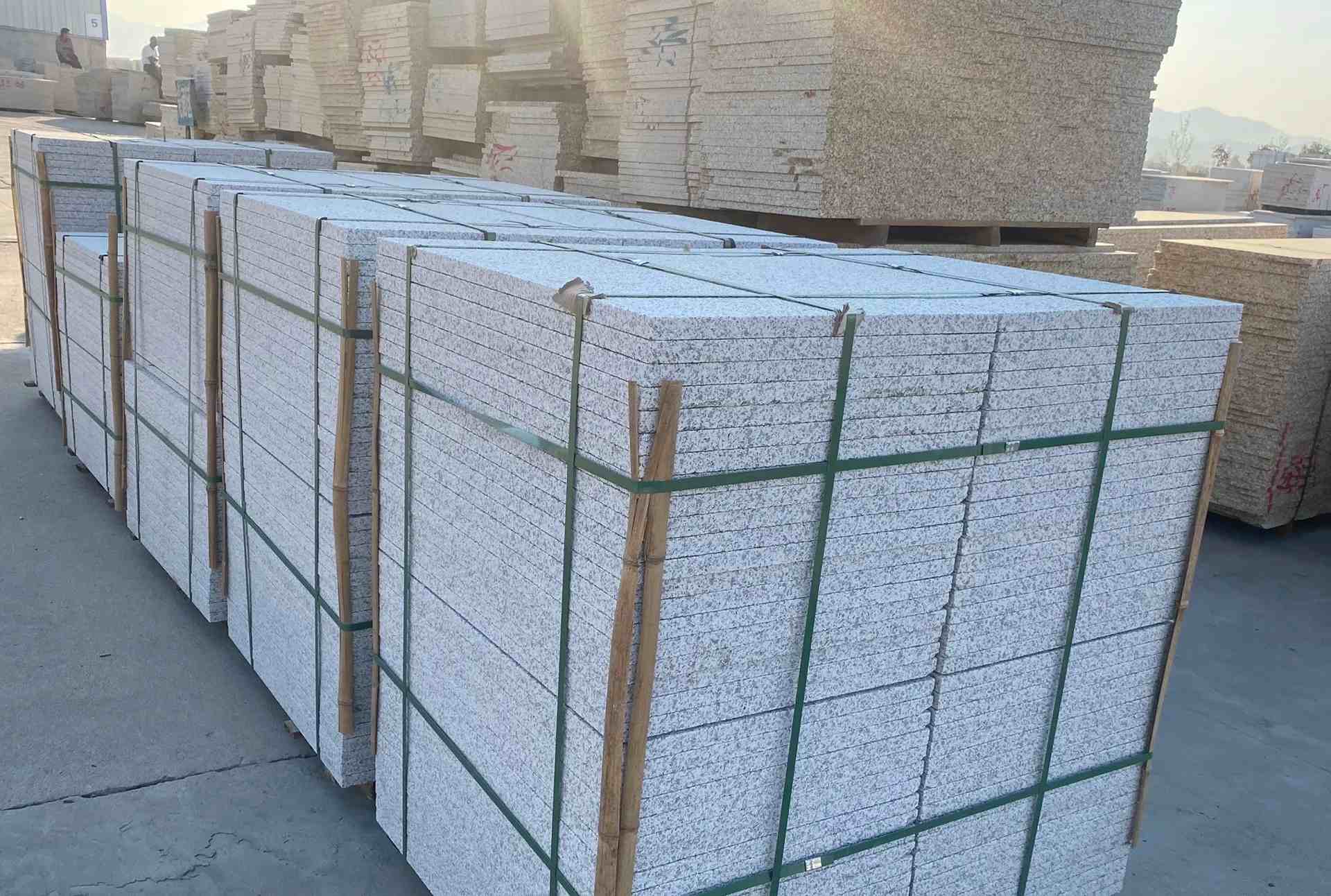 临汾 白麻花岗岩荔枝面地铺石